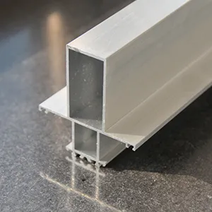 高断熱窓枠システム材