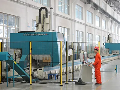 Mobia 5軸機械加工センタ